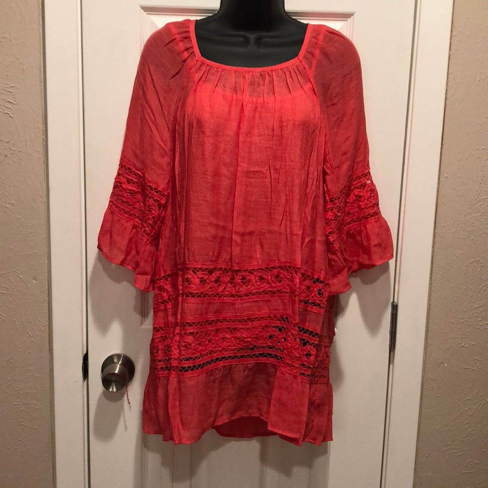 Mono Reno tunic top